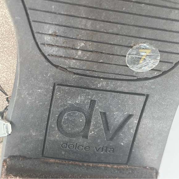 Dolce Vita Colten Brown Buckle Stacked Heeled Boots 7 - Picture 13 of 15